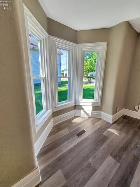 936 Vine St, Clyde, OH 43410 photo 29