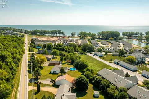 10730 E Bayshore Dr, Lakeside, OH 43440 photo 19
