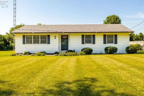 10730 E Bayshore Dr, Lakeside, OH 43440 photo 2