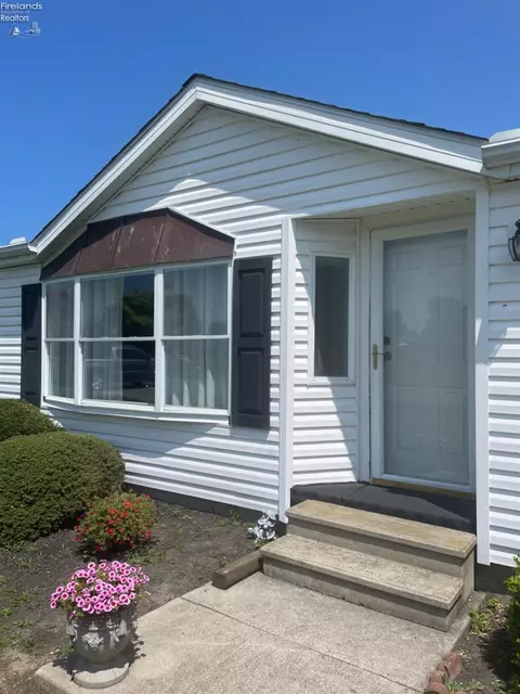 271 Spring Crest Dr, Marblehead, OH 43440 photo 44