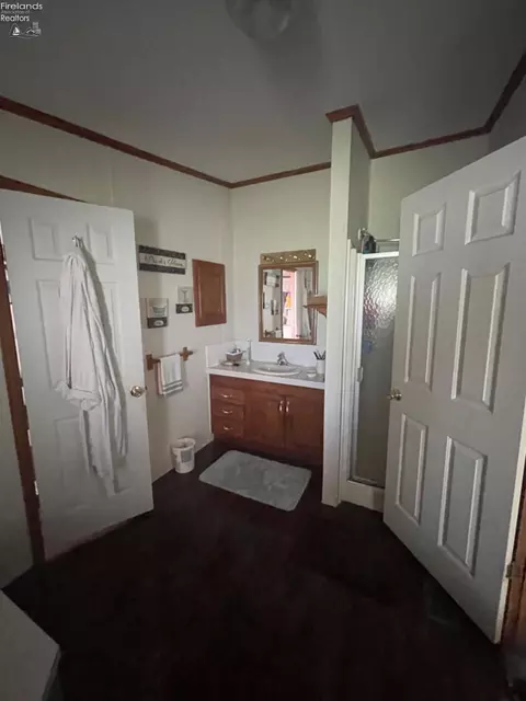 271 Spring Crest Dr, Marblehead, OH 43440 photo 13