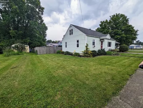 60 W Broad St, Monroeville, OH 44847 photo 2