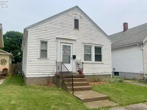 421 Taylor St, Sandusky, OH 44870