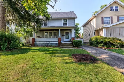 153 Denison Ave, Elyria, OH 44035 photo 2