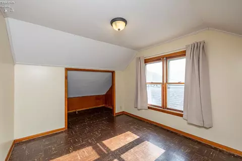 153 Denison Ave, Elyria, OH 44035 photo 38