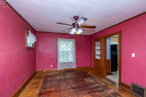153 Denison Ave, Elyria, OH 44035 photo 8