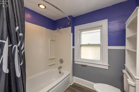 153 Denison Ave, Elyria, OH 44035 photo 29