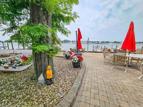 5821 E Saylor St, Marblehead, OH 43440 photo 33
