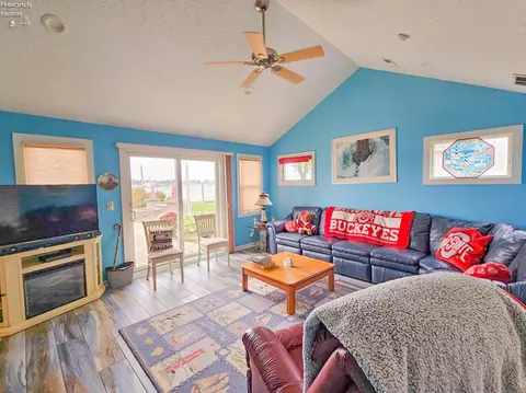 5821 E Saylor St, Marblehead, OH 43440 photo 6