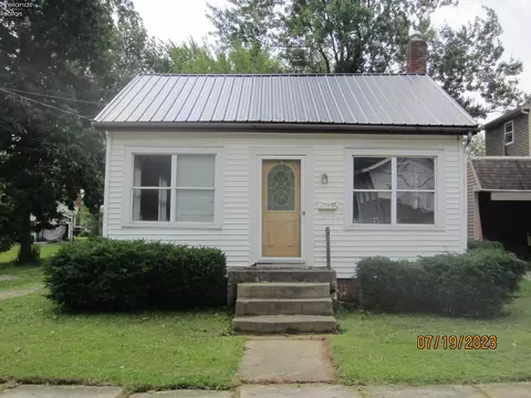 33 Gray St, Norwalk, OH 44857