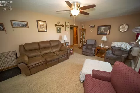 3724 Winger Dr, Lorain, OH 44053 photo 7