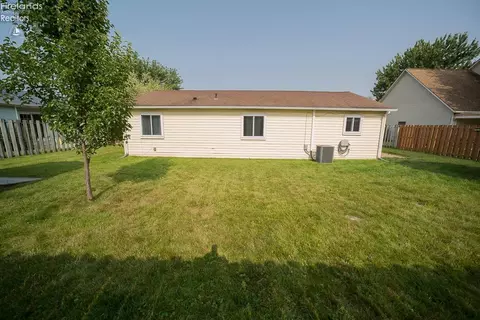 3724 Winger Dr, Lorain, OH 44053 photo 38