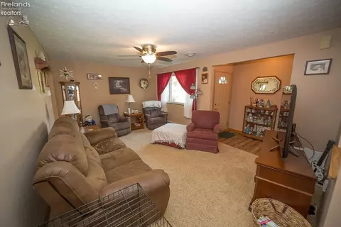 3724 Winger Dr, Lorain, OH 44053 photo 8