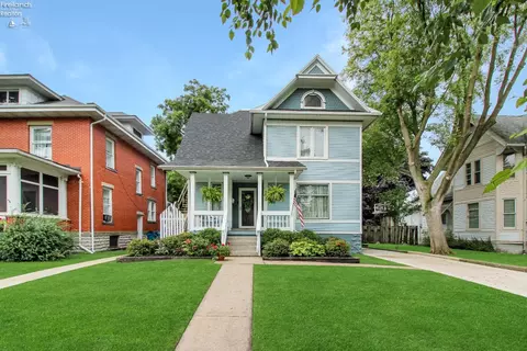 226 Washington St, Port Clinton, OH 43452