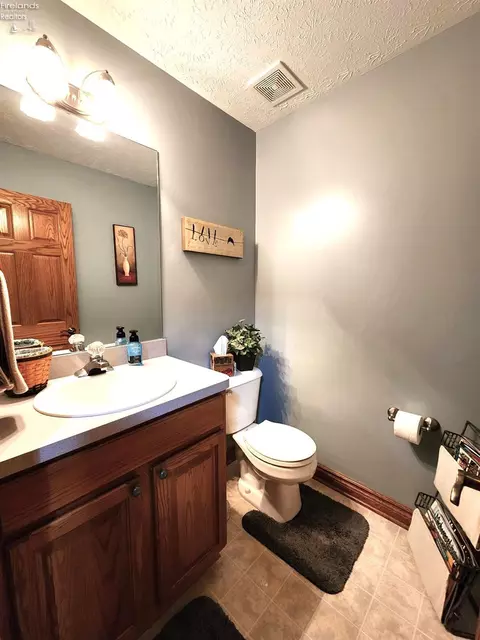 113 Teal St, Elyria, OH 44035 photo 16
