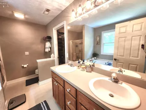 113 Teal St, Elyria, OH 44035 photo 24