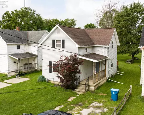 738 S Front St, Fremont, OH 43420