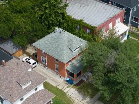 624 E State St, Fremont, OH 43420