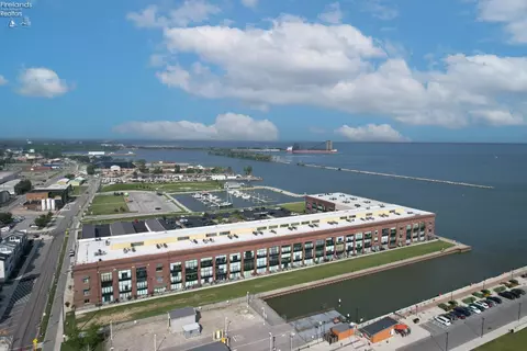 401 W Shoreline Dr #341, Sandusky, OH 44870