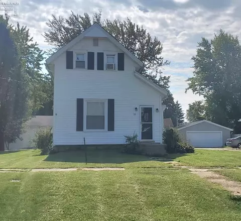 144 High St, New London, OH 44851