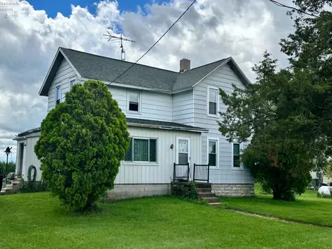 1859 County Road 261, Fremont, OH 43420