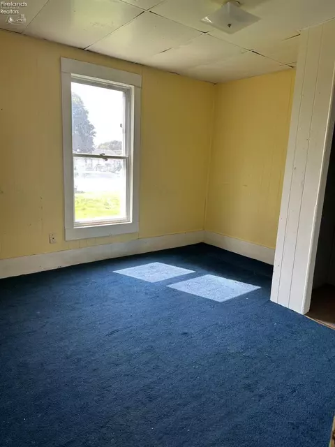 109 Motson St, Willard, OH 44890 photo 7
