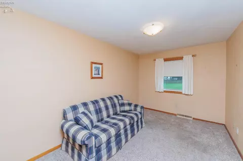 1087 N Pasadena Ave, Elyria, OH 44035 photo 20