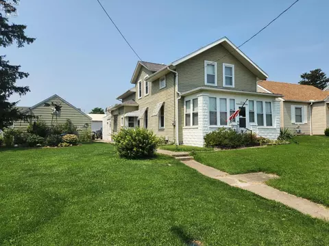 1319 Broadway St, Sandusky, OH 44870