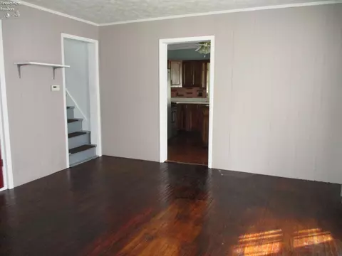 152 Sinclair St, Bellevue, OH 44811 photo 3