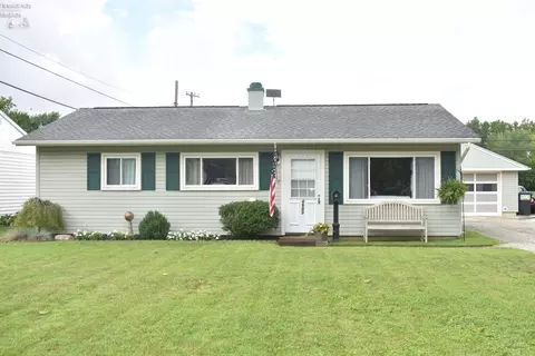 4803 Richmond Cir, Sandusky, OH 44870
