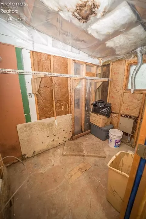 8861 Leavitt Rd, Elyria, OH 44035 photo 36