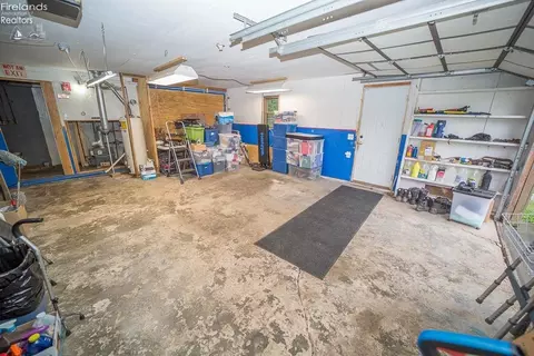 8861 Leavitt Rd, Elyria, OH 44035 photo 31