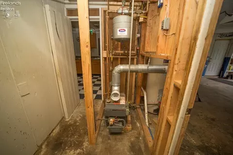 8861 Leavitt Rd, Elyria, OH 44035 photo 37