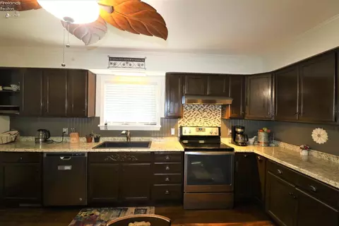 3572 S New State Rd, Willard, OH 44890 photo 7