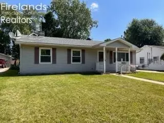 425 Lawrence St, Bellevue, OH 44811