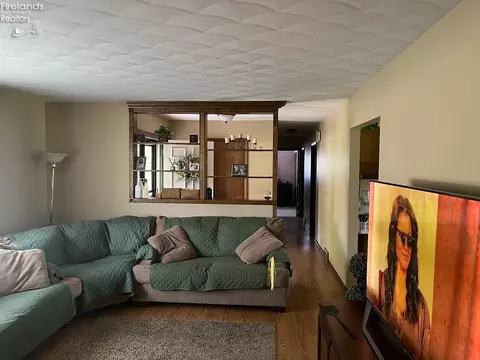 3013 Huron Avery Rd, Huron, OH 44839 photo 8