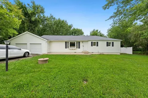 730 S Lightner Rd, Port Clinton, OH 43452