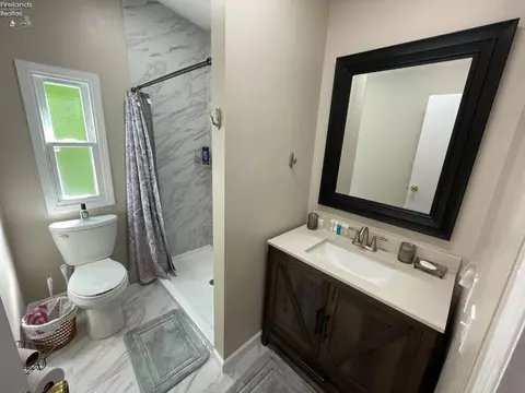 172 Spring Crest Dr, Marblehead, OH 43440 photo 18
