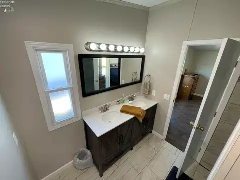 172 Spring Crest Dr, Marblehead, OH 43440 photo 14