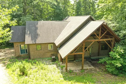 7653 N State Route 101, Clyde, OH 43410