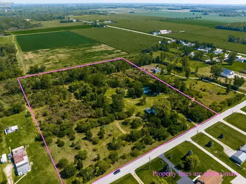 1711 Cr 66, Gibsonburg, OH 43431