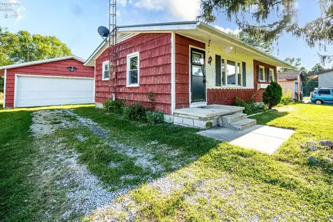 4137 Limerick Rd, Clyde, OH 43410