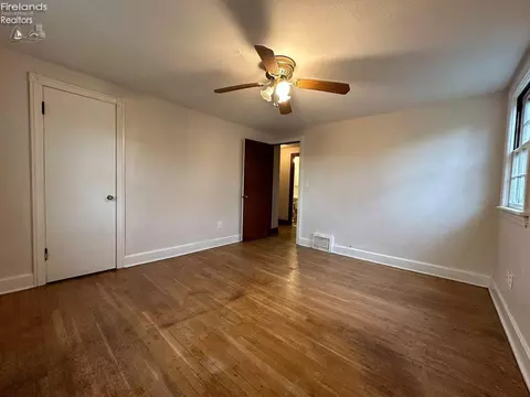 210 High St, Elyria, OH 44035 photo 37