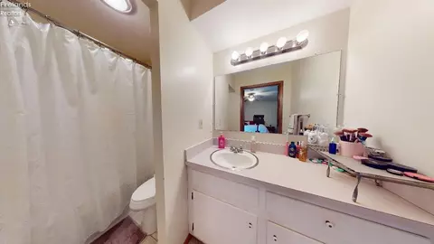 515 Cottonwood Dr, Willard, OH 44890 photo 17