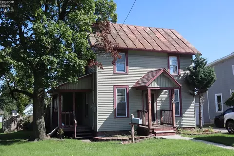 733 E Main St, Bellevue, OH 44811