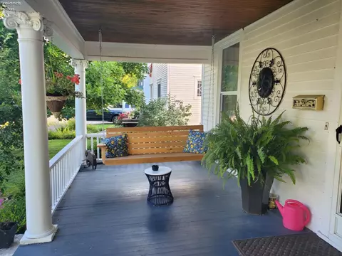 217 Center St, Huron, OH 44839 photo 9