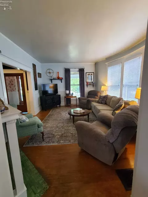217 Center St, Huron, OH 44839 photo 35