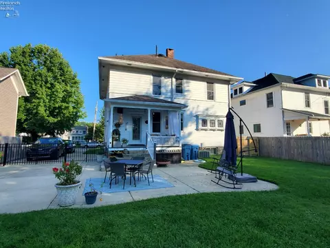 217 Center St, Huron, OH 44839 photo 6