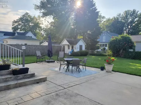 217 Center St, Huron, OH 44839 photo 7