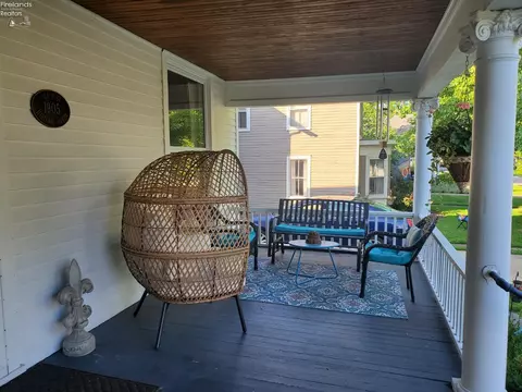 217 Center St, Huron, OH 44839 photo 8